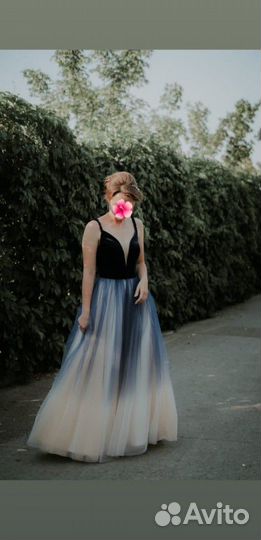 Платье вечернее
