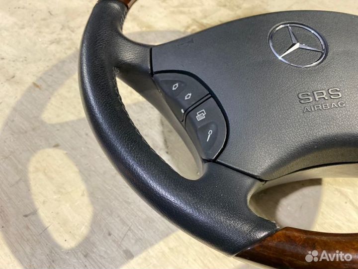 Руль Mercedes-Benz S-Class W220 M113E50 113.960