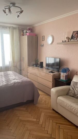 7-к. квартира, 32,6 м², 7/9 эт.