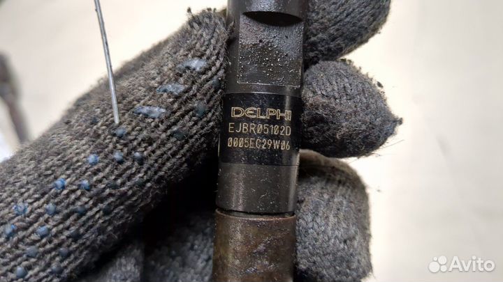 Форсунка топливная Renault Clio