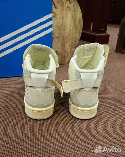 Кроссовки мужские кожаные Adidas 44 размер 45 новы