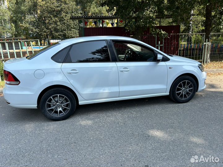 Volkswagen Polo 1.6 МТ, 2015, 151 600 км