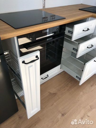 Цена за всю кухню ксп:18467