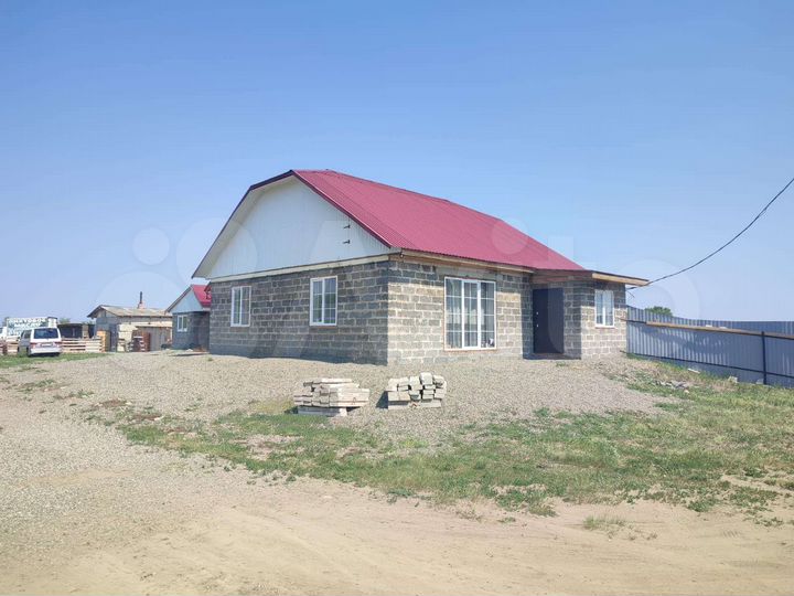 Дом 92 м² на участке 5,8 га