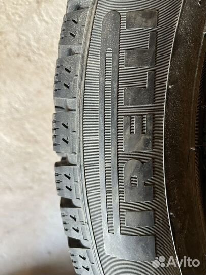 Pirelli Ice Zero 225/55 R18