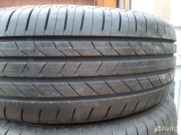 Bridgestone Alenza 001 225/65 R17