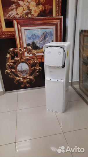 Кулер для воды