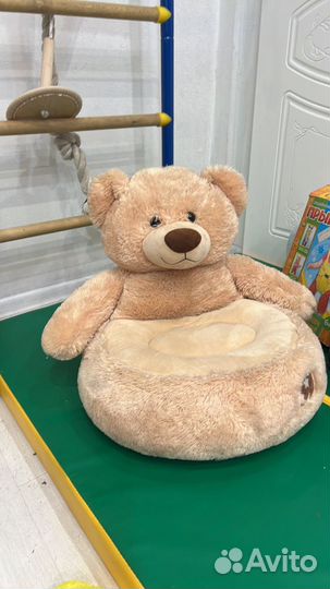Плюшевый медведь кресло