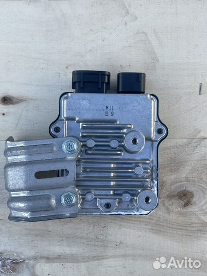 Блок упр-я топл.насосом Lexus RX450h