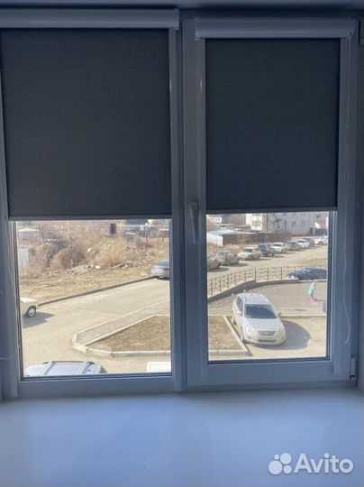 Рулонные шторы мини блэкаут Q8393