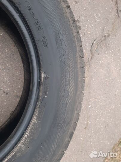 Michelin Latitude Tour HP 235/65 R17 104