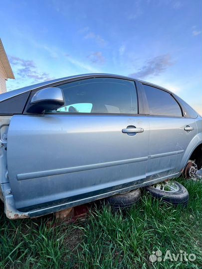 Дверь на ford focus 2