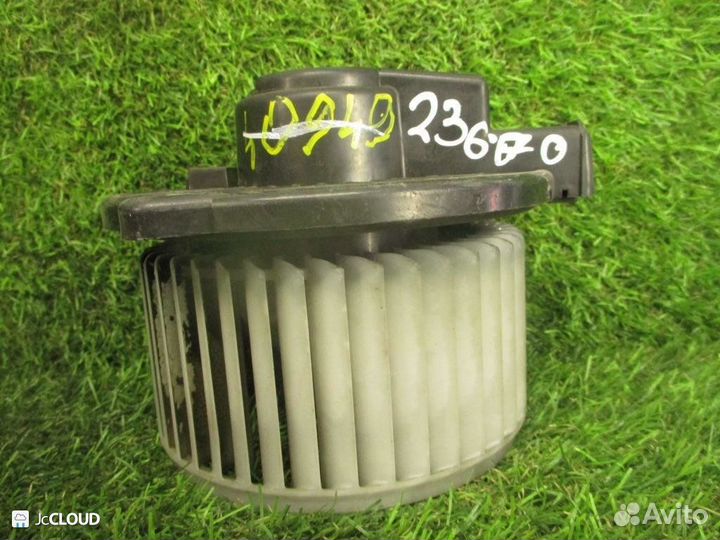 Мотор печки на toyota porte NNP15 1NZ-FE