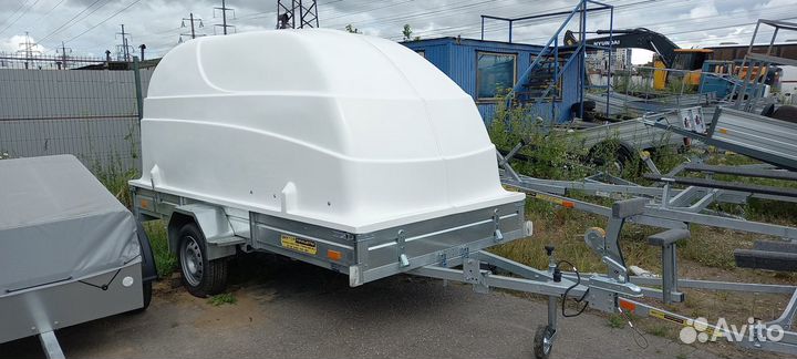 Прицеп с пластиковой крышкой 3.5х1.5м