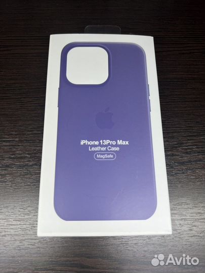 Кожанеый чехол iPhone 13 pro max сиреневый