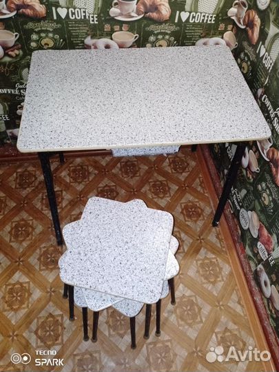 Кухонный стол и стулья бу, советские