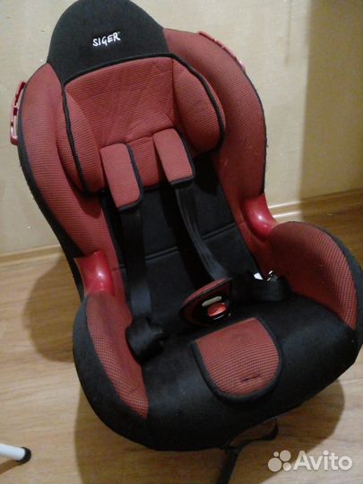 Кресло для ребенка в машину