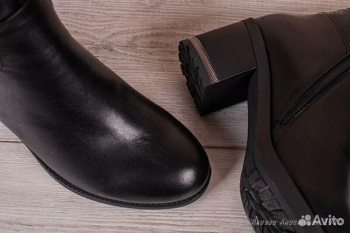 Сапоги зимние новые