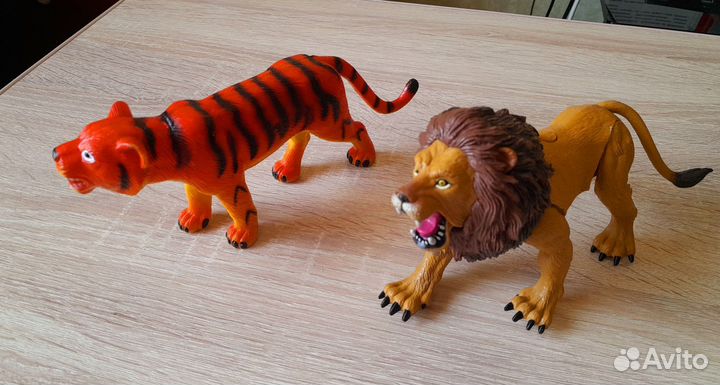 Детские игрушки 2000-х годов Лев