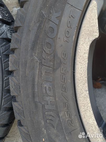 Hankook Winter I'Pike 255/55 R18