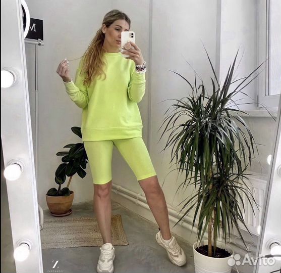 Гримерное зеркало с подсветкой