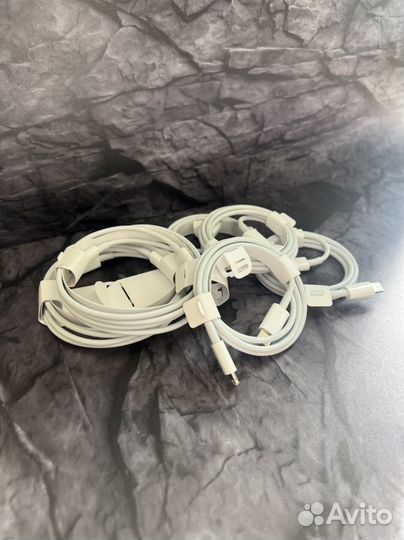 Оригинальный провод на iPhone Type-C