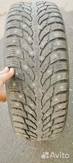 Nokian Tyres Hakkapeliitta 9 SUV 235/65 R18