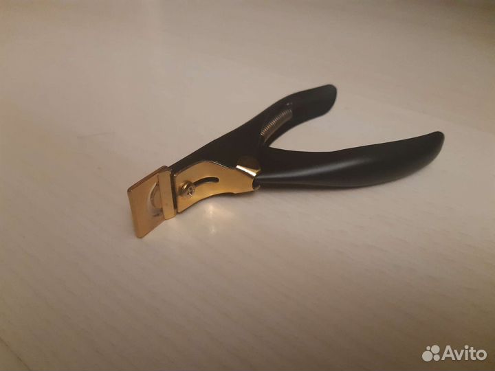 Гильотина для типсов. Типсорез
