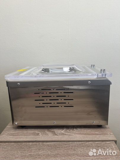 Вакуумный упаковщик DZ-260D настольный