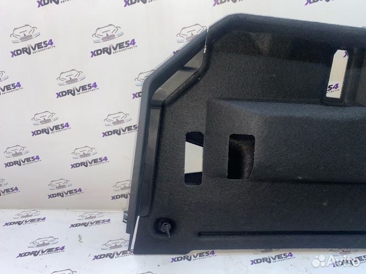 Обшивка салона передняя левая Bmw 520D G30 B47D20A