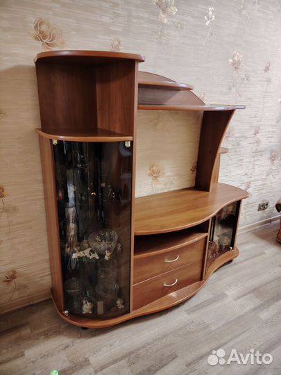 Тумба под телевизор