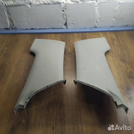 Накладка на стойку кузова задняя Skoda Fabia