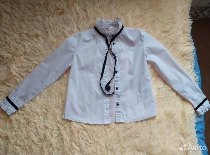 Блузка школьная