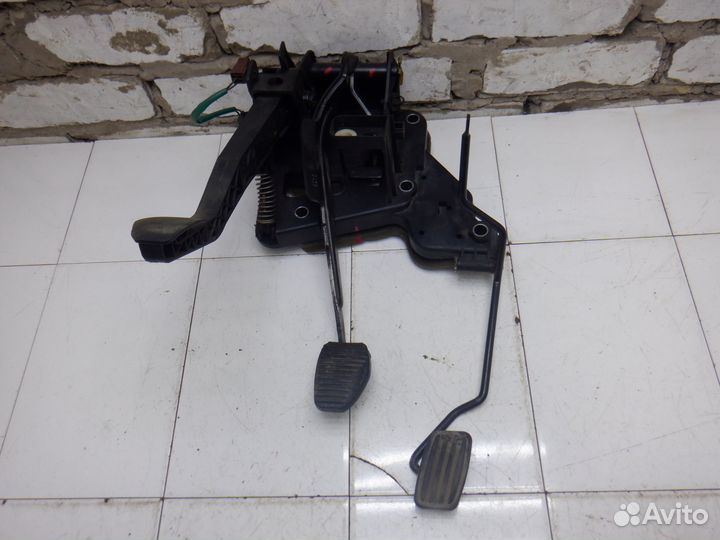 Блок педалей Citroen C5
