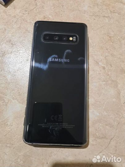 Samsung Galaxy S10, 8/128 ГБ