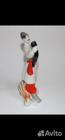 Фарфоровые статуэтки СССР