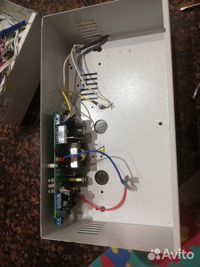 Прибор приёмно-контрольный охранный ивэпр