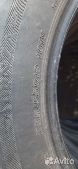 Bridgestone Alenza 001 235/55 R19