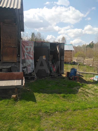 Дача 16 м² на участке 10 сот.