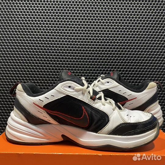 Кроссовки Nike Air Monarch IV 42.5 EUR