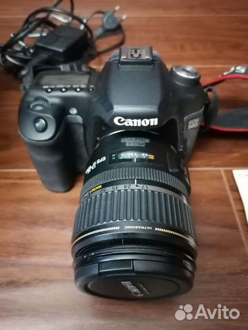 Зеркальный фотоаппарат canon