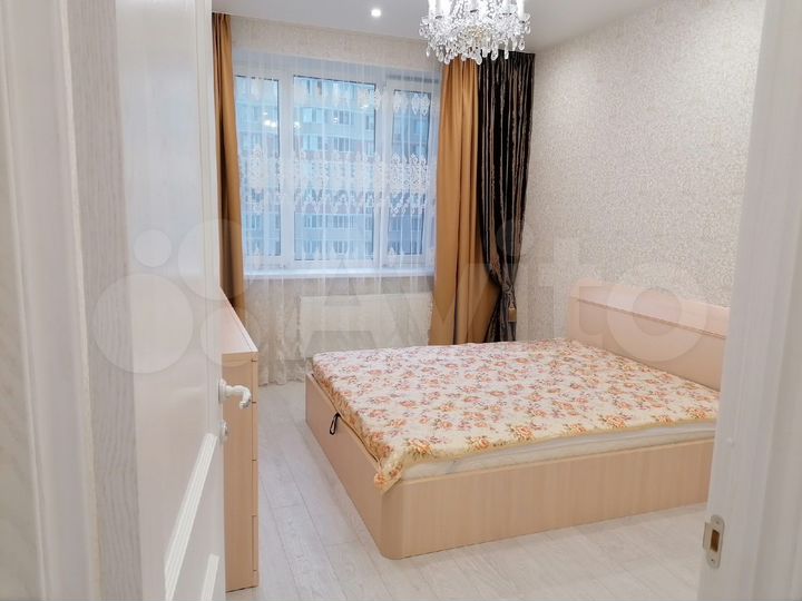 2-к. квартира, 64,3 м², 13/17 эт.