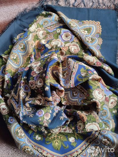 Павлопосадский платок новый