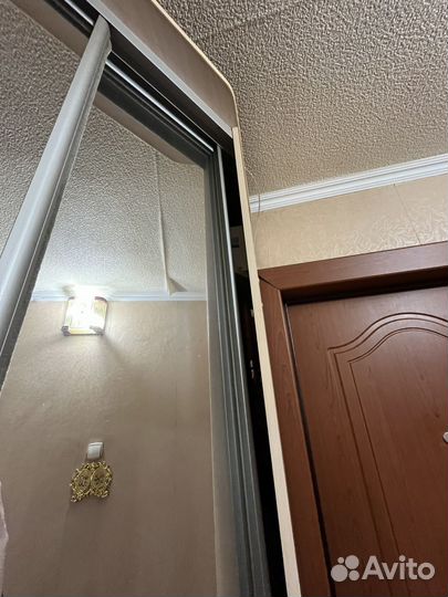 Шкаф купе угловой с зеркалом