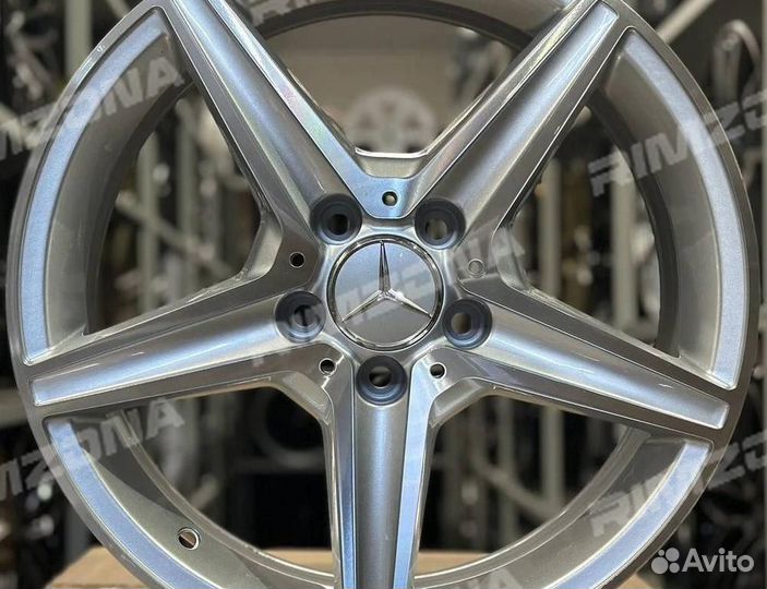 Литой диск в стиле Mercedes R17 5x112