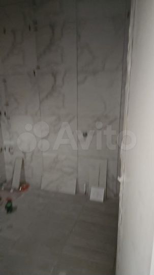 Дом 198 м² на участке 5 сот.