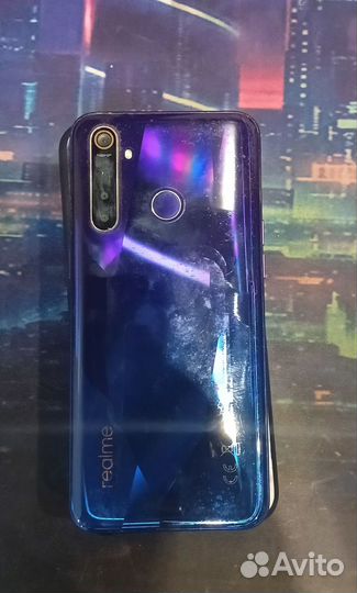 realme 5 Pro, 8/128 ГБ