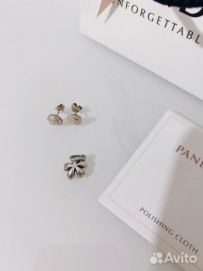 Серьги пусеты pandora