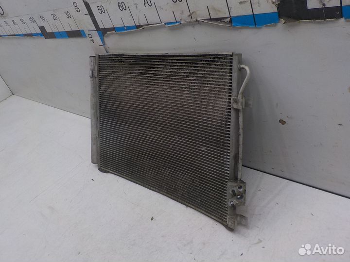 Радиатор кондиционера на Hyundai Solaris 976061R000