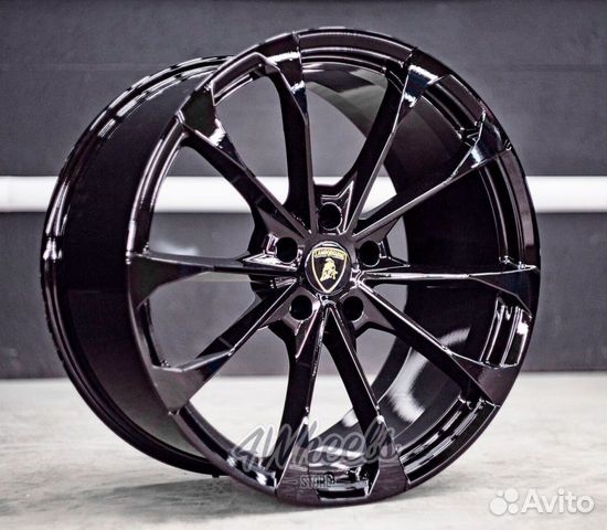 Кованые диски Lamborghini Urus R22